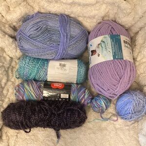 Yarn Lot assorted